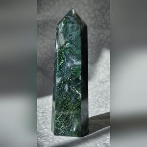 Moss Agate Crystal Tower